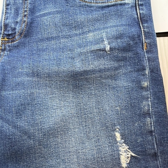 Kut From The Kloth Catherine Boyfriend Short Size 6 - Picture 14 of 16